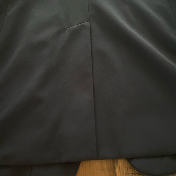 NEW Banana Republic Navy Long and Lean Performance Flyweight Blazer, 10 Tall - Picture 8 of 8